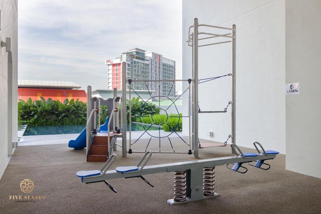 Una Residences, Sunway Velocity By Five Senses クアラルンプール エクステリア 写真